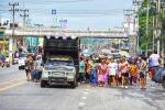 แห่พระพุทธรอบตลาดบ่อทอง และสรงน้ำพระ ณ วัดบ่อทองราษฎร์บำรุง