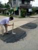 ซ่อมแซมถนนบริเวณหน้าโรงเรียนบ่อทองวงษ์จันทร์วิทยา