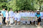 ร่วมพิธีทำบุญตักบาตรข้าวสารอาหารแห้ง แด่พระภิกษุสงฆ์ จำนวน 9