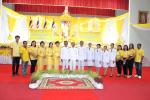 ร่วมพิธีถวายเครื่องราชสักการะและวางพานพุ่ม และพิธีจุดเทียนถว