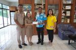 เทศบาลตำบลบ่อทอง มอบเงินสนับสนุนให้กับโรงเรียนบ่อทองวงษ์จันท